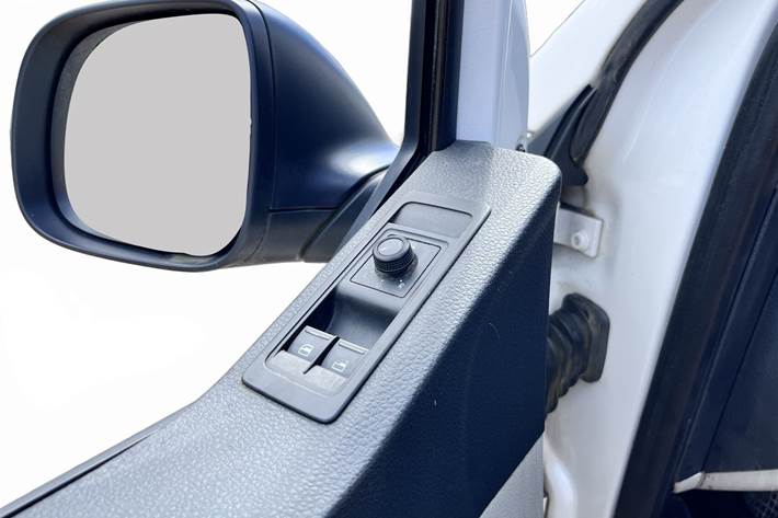 Hvid VW Transporter fra 2017