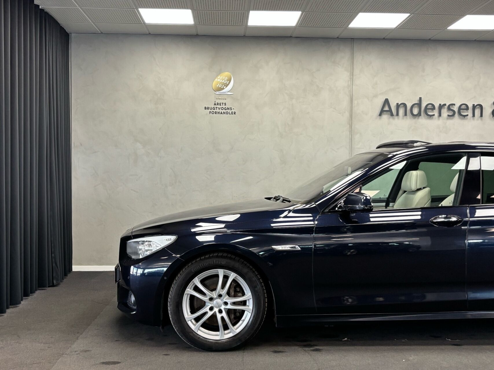 Sort BMW 535d fra 2013