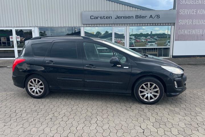 Sort Peugeot 308 fra 2010