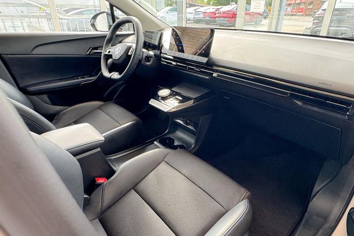 Hvid MG MG4 Electric fra 2025