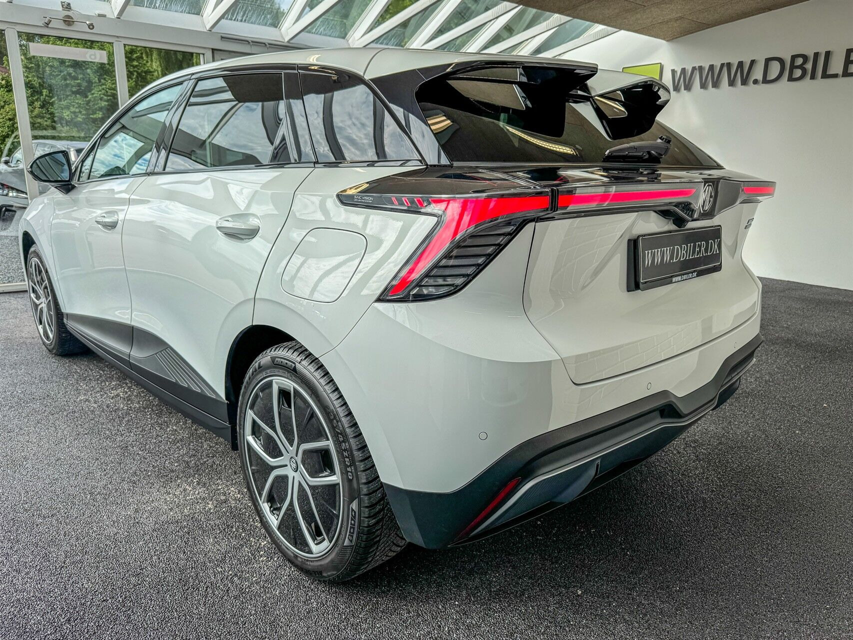 Hvid MG MG4 Electric fra 2025