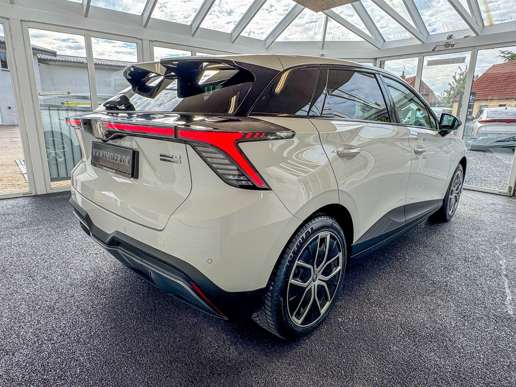 Hvid MG MG4 Electric fra 2025