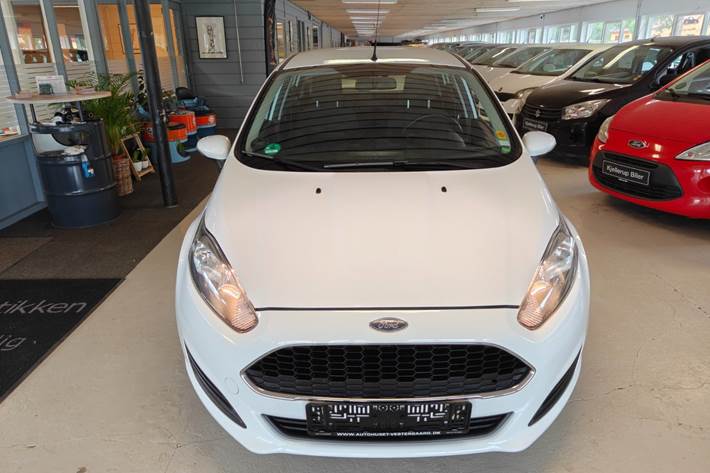 Gul Ford Fiesta fra 2016