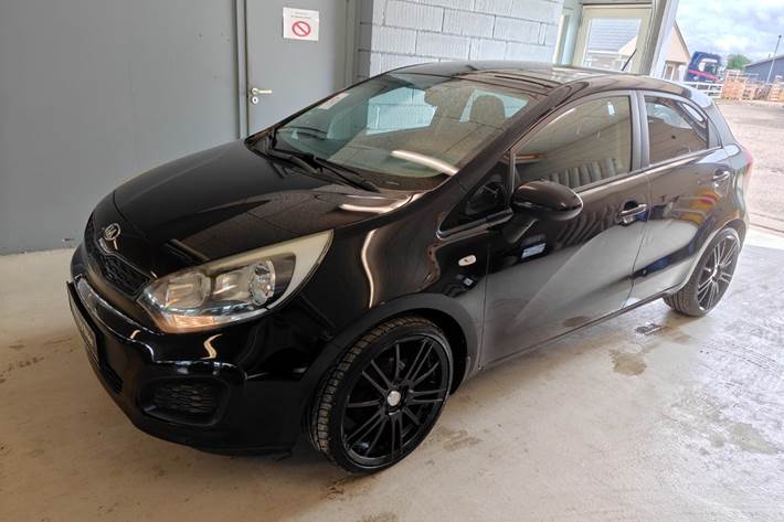 undefined Kia Rio fra 2013