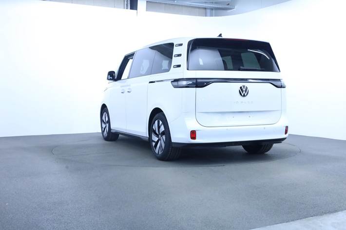 Hvid VW ID.Buzz fra 2023