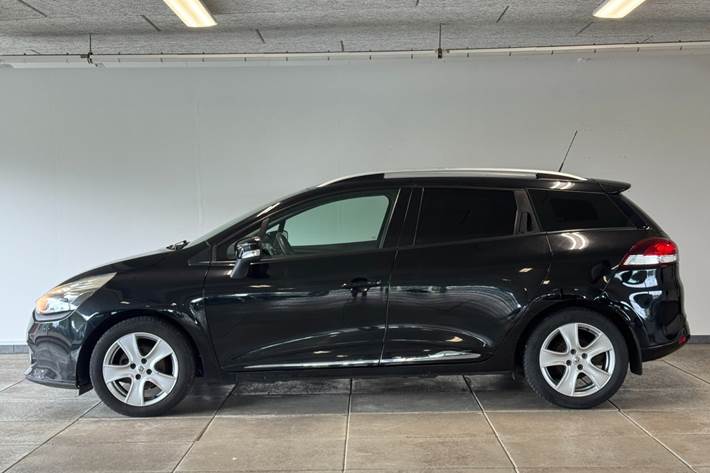 Sort Renault Clio IV fra 2013