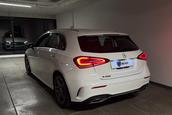 Hvid Mercedes A200 fra 2020