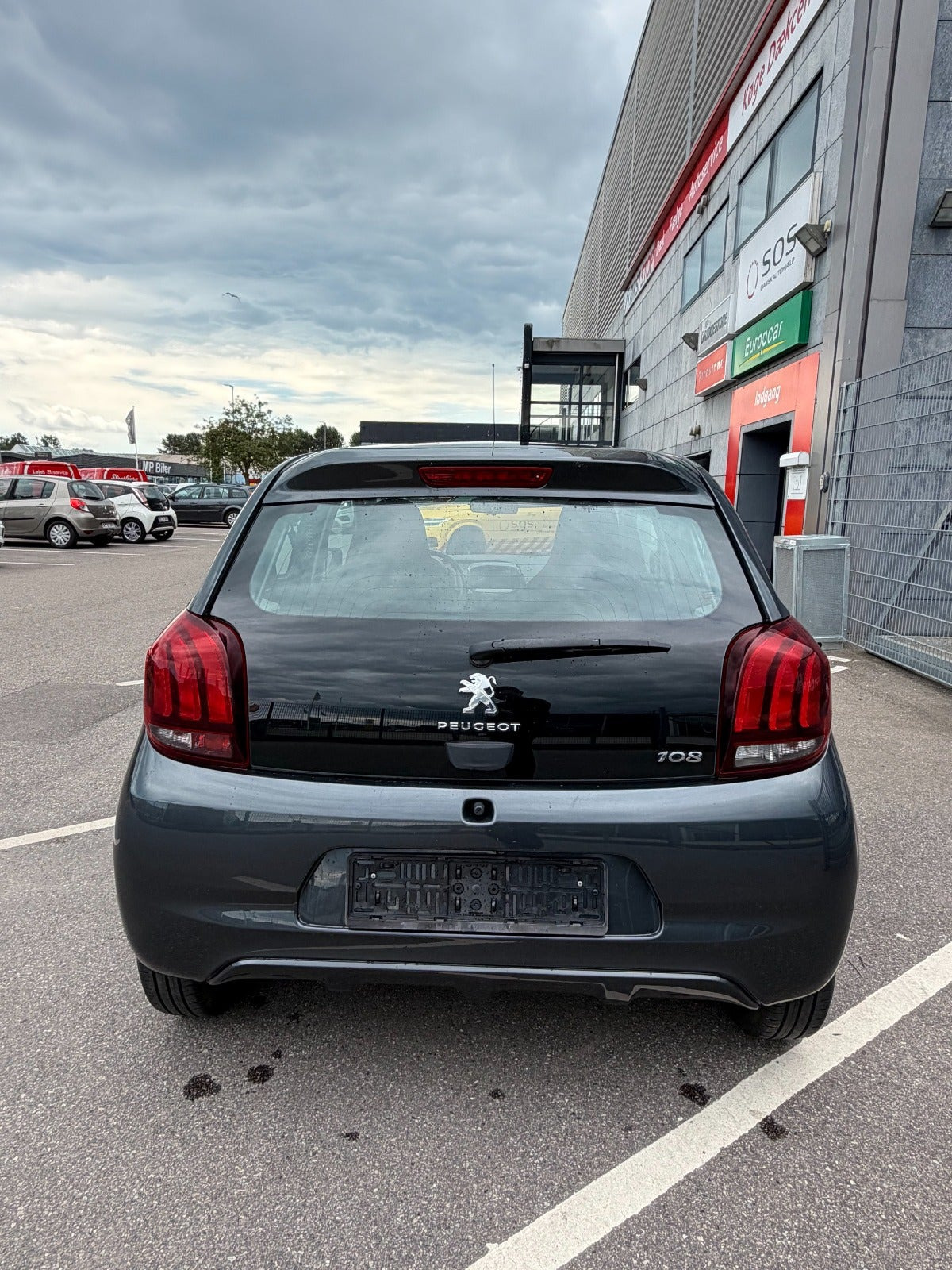 Sort Peugeot 108 fra 2018