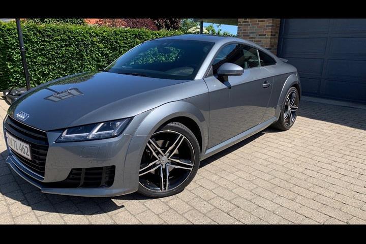 Grå Audi TT fra 2015
