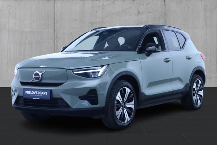 Grøn Volvo XC40 fra 2022