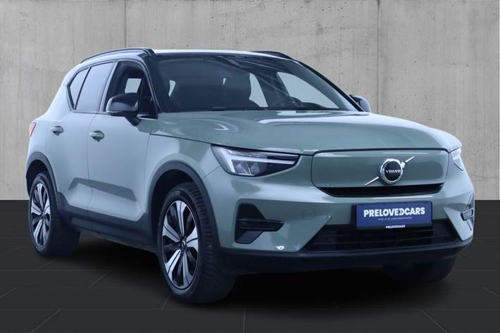 Grøn Volvo XC40 fra 2022