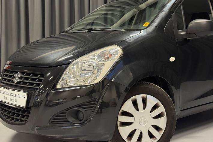 Sort Suzuki Splash fra 2013