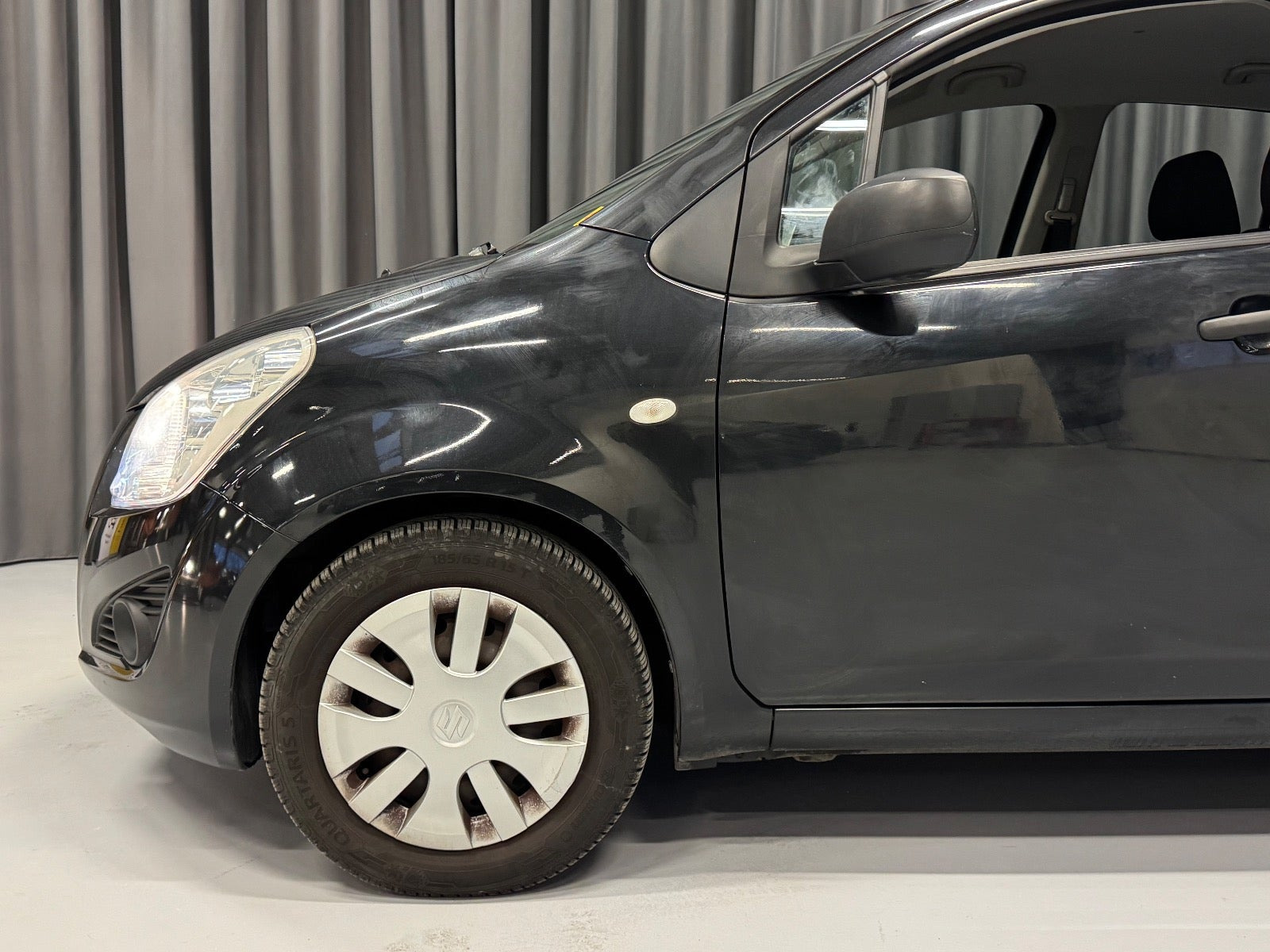 Sort Suzuki Splash fra 2013