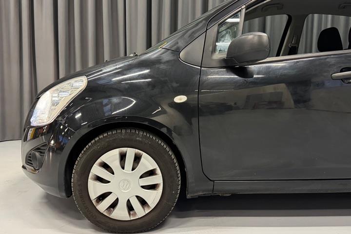 Sort Suzuki Splash fra 2013