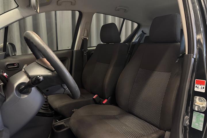 Sort Suzuki Splash fra 2013