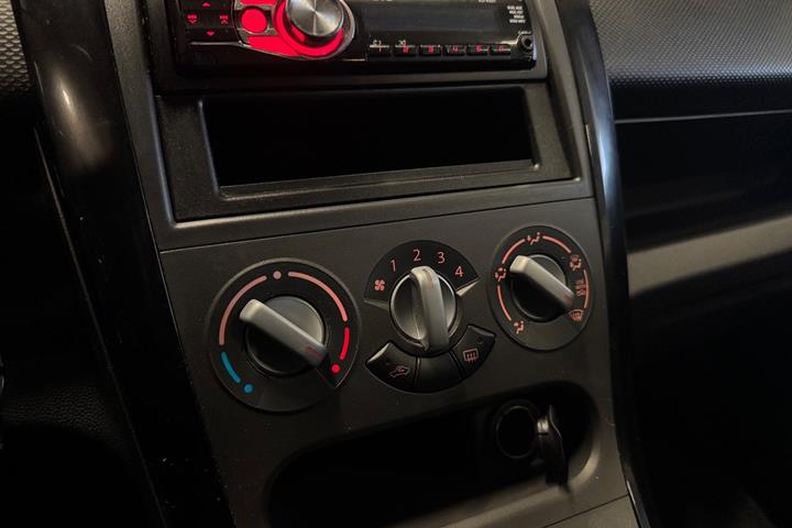 Sort Suzuki Splash fra 2013