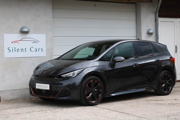 Grå Cupra Born fra 2023