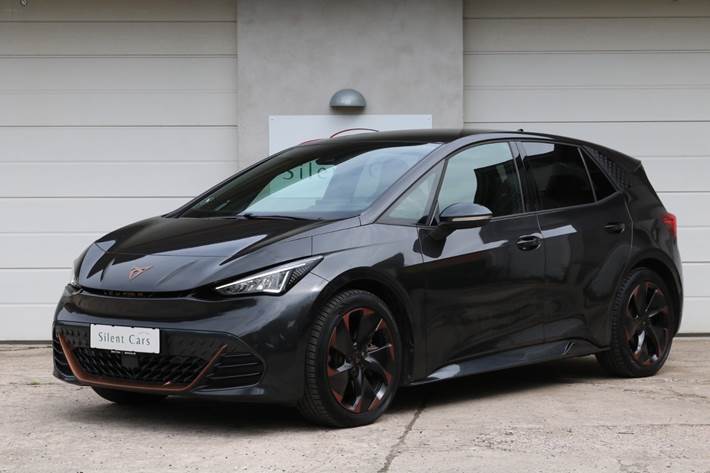 Grå Cupra Born fra 2023