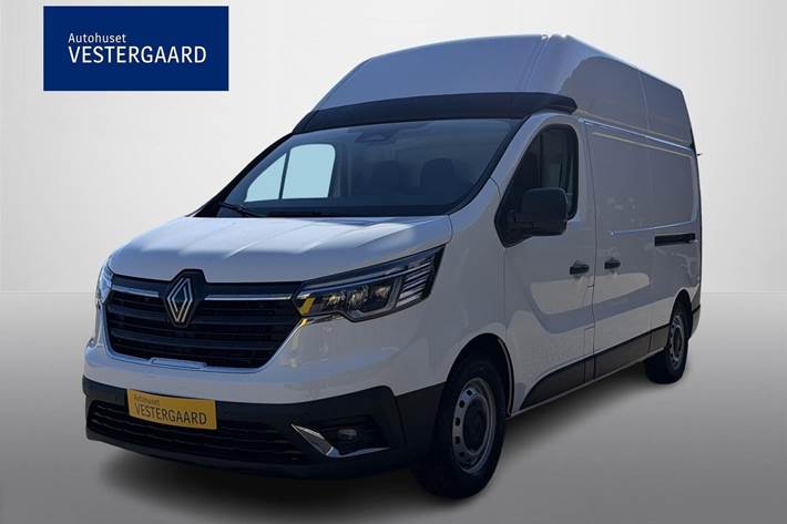 Hvid Renault Trafic fra 2025 set udefra
