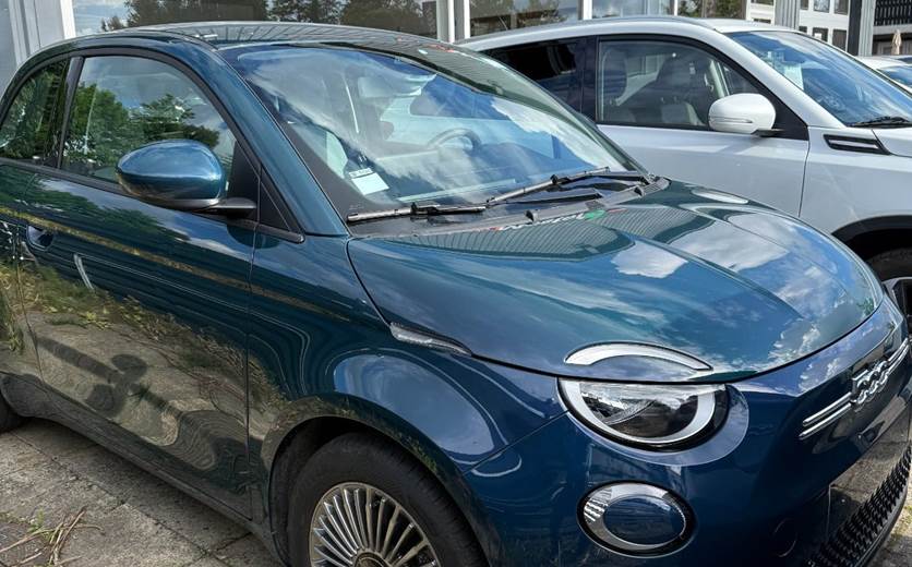 Fiat 500e 42 Icon