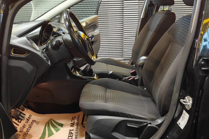 undefined Ford Fiesta fra 2014