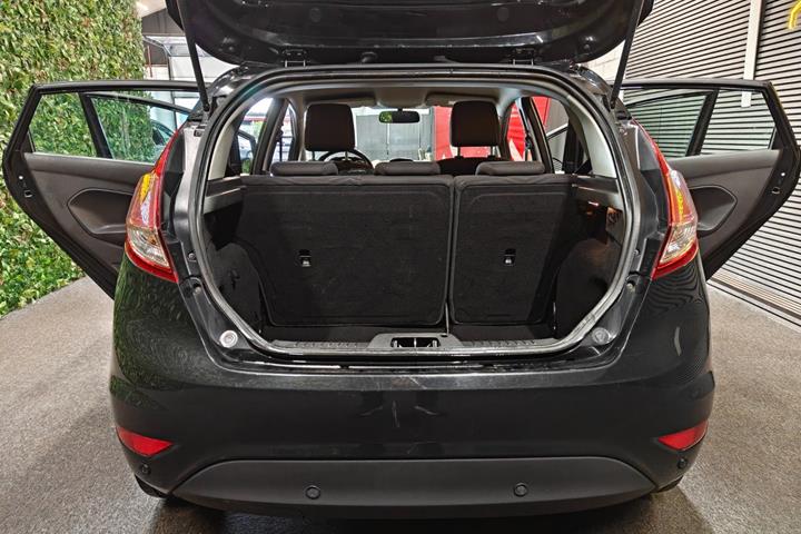 undefined Ford Fiesta fra 2014