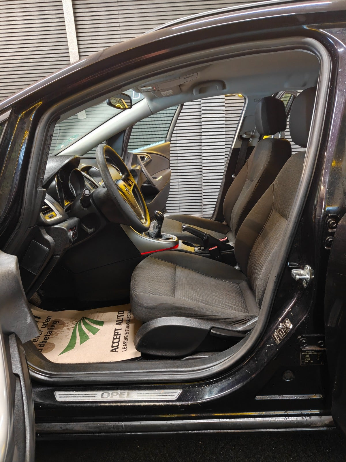 undefined Opel Astra fra 2011