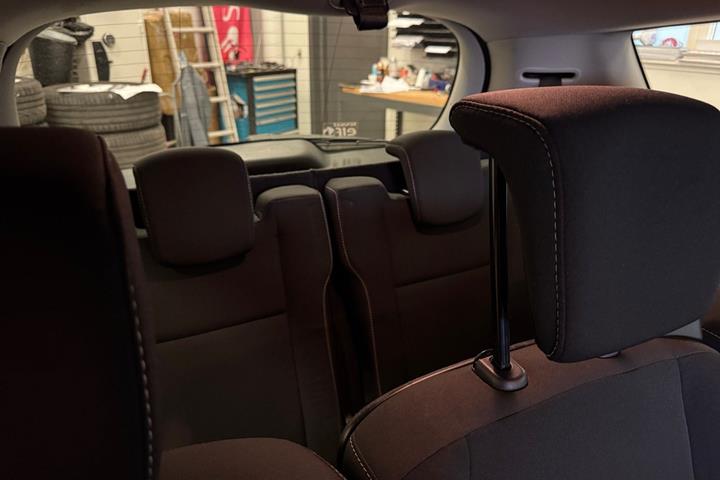 Sort Renault Grand Scenic III fra 2016