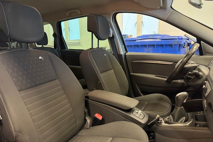 Sort Renault Grand Scenic III fra 2016