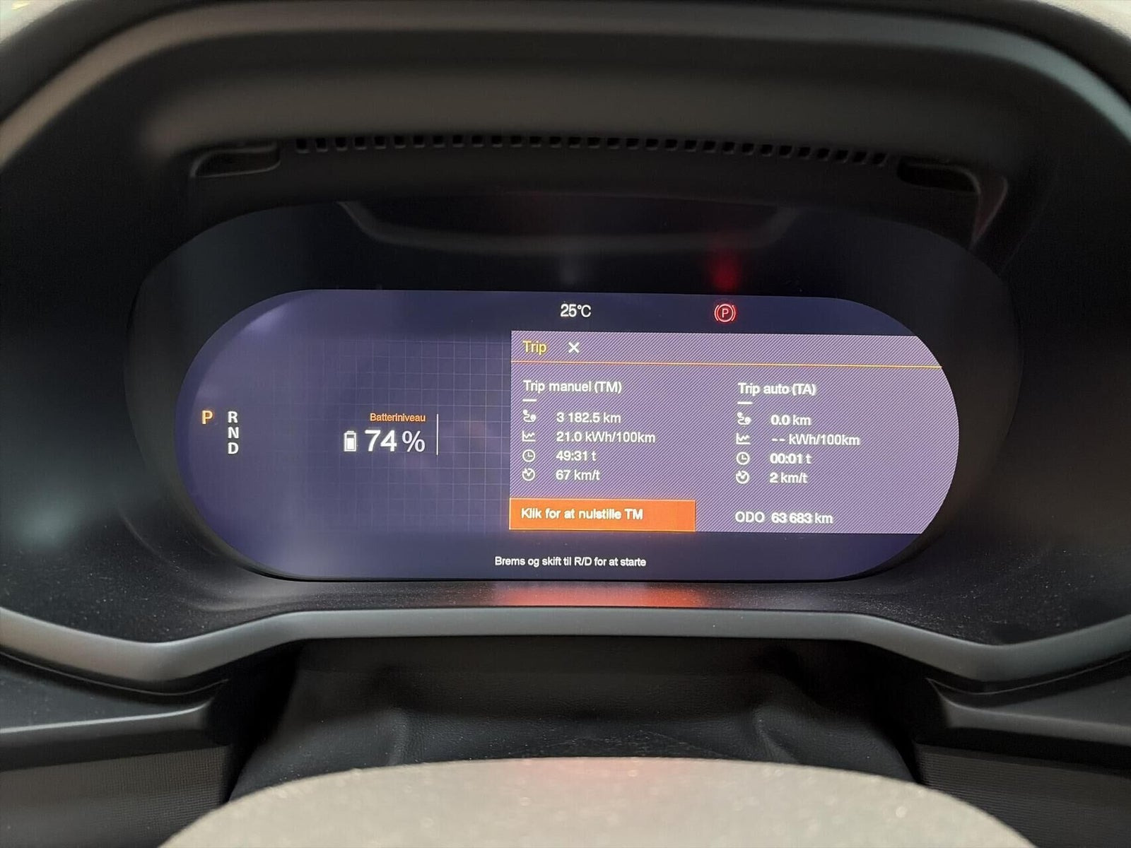 Sølv Polestar 2 fra 2022