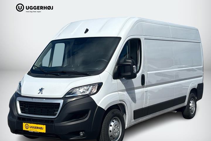 Hvid Peugeot Boxer 435 fra 2025