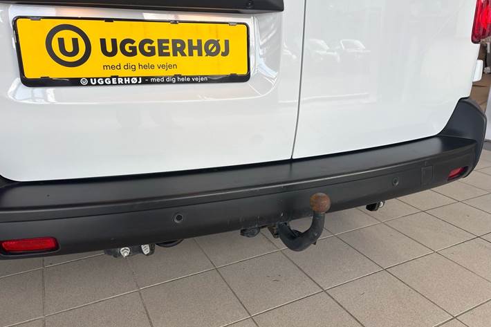 Hvid Peugeot Expert fra 2024