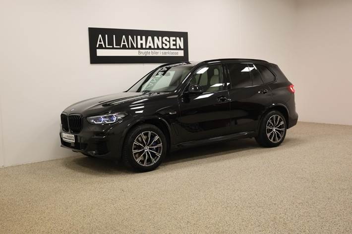 Sort BMW X5 fra 2022