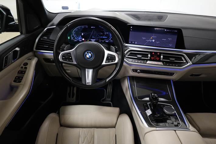 Sort BMW X5 fra 2022