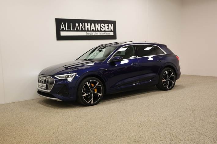 Blå Audi e-tron fra 2020