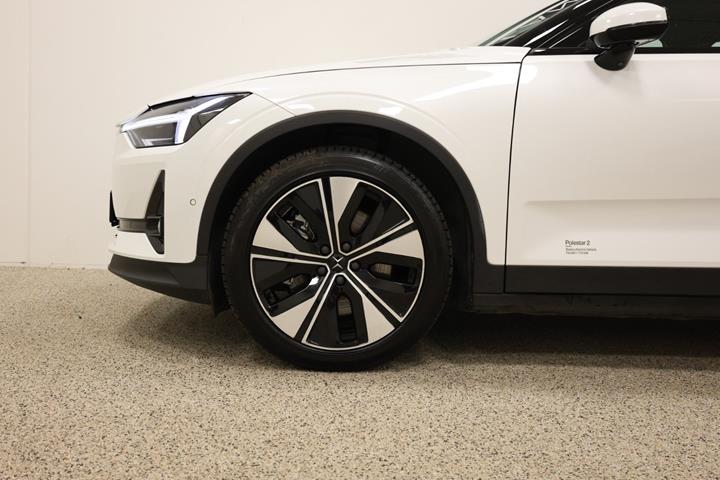 Hvid Polestar 2 fra 2023