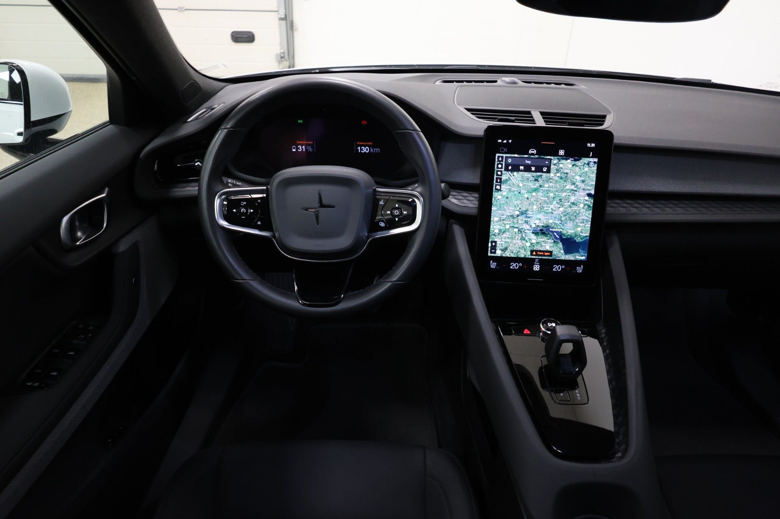 Hvid Polestar 2 fra 2023