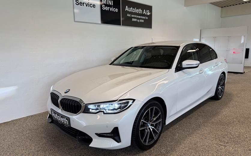 BMW 330d 3,0 Connected aut.