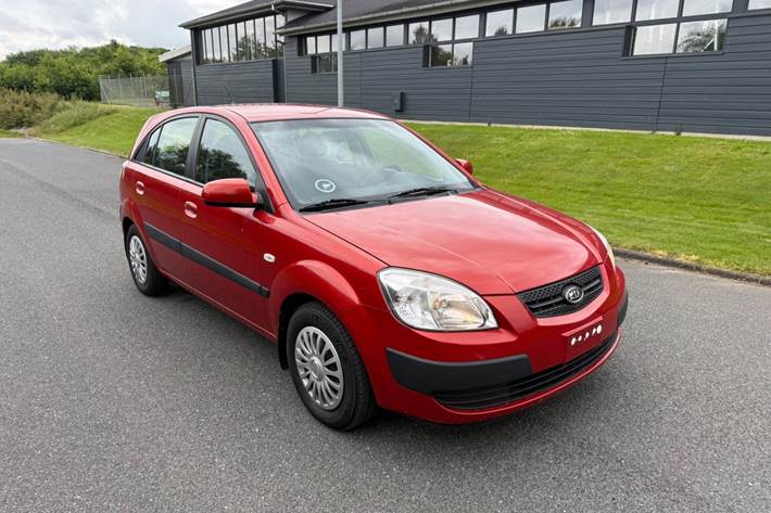 undefined Kia Rio fra 2007