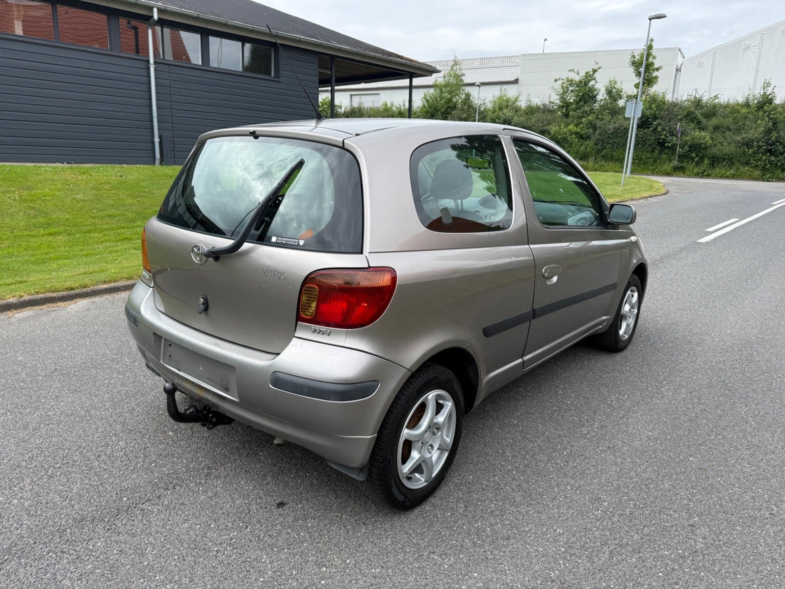 undefined Toyota Yaris fra 2003