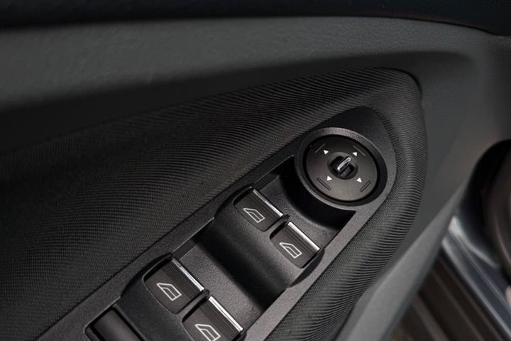 undefined Ford C-MAX fra 2012