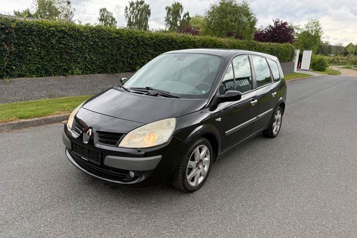 undefined Renault Grand Scenic II fra 2008 set udefra
