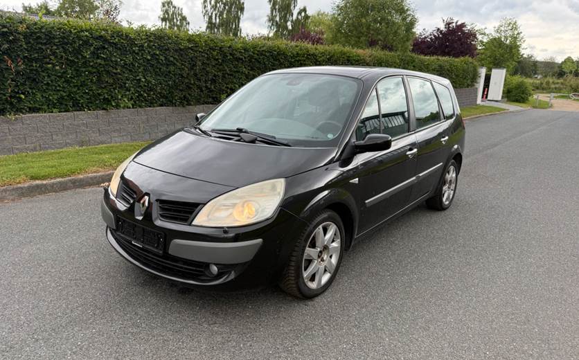 Renault Grand Scenic II 2,0 Dynamique