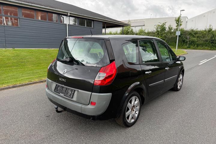 undefined Renault Grand Scenic II fra 2008 set udefra