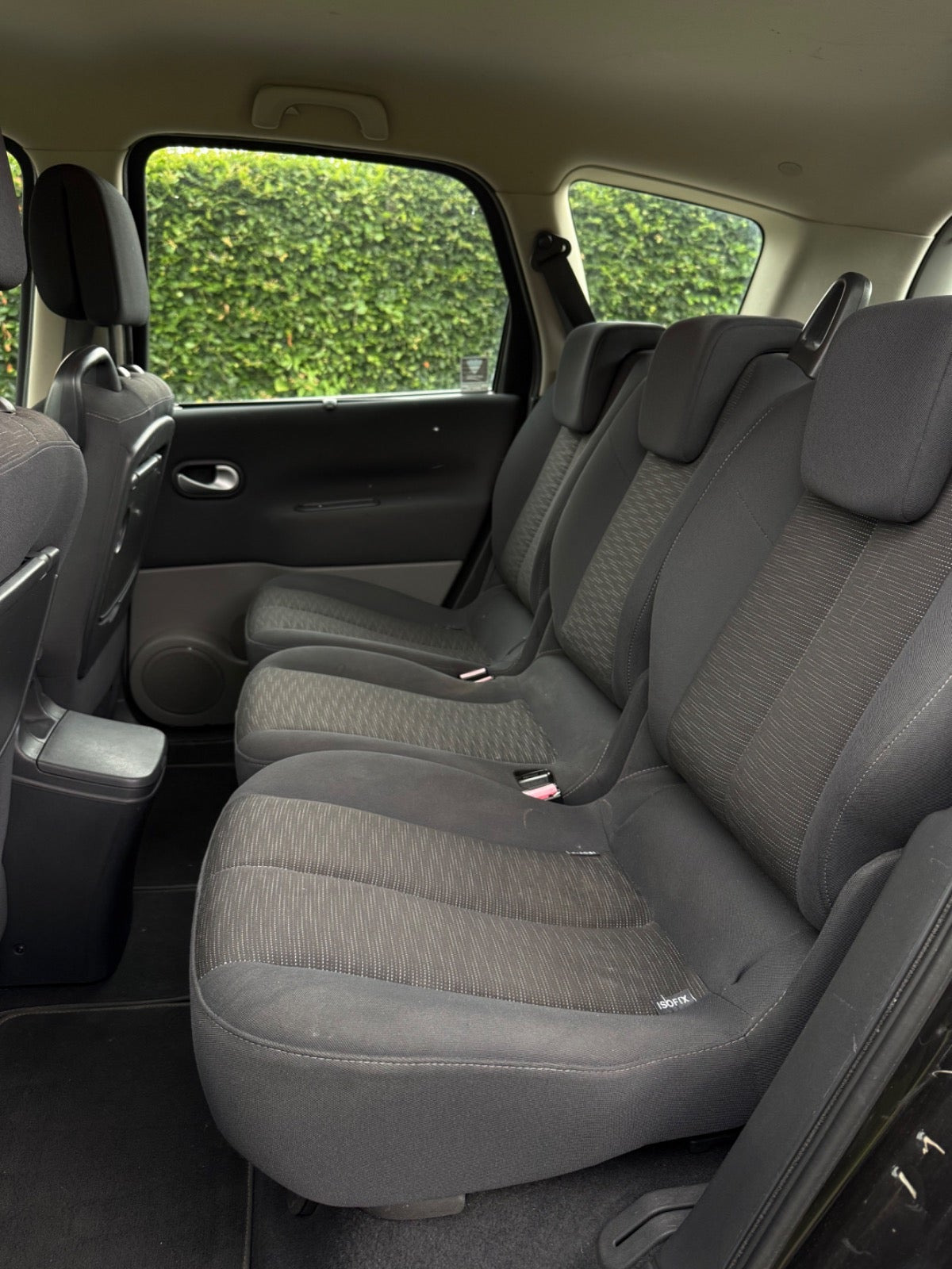 undefined Renault Grand Scenic II fra 2008 set indefra
