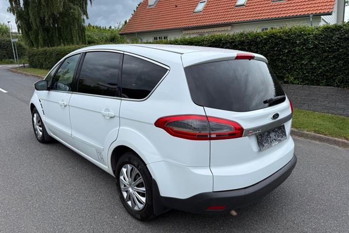 undefined Ford S-MAX fra 2011