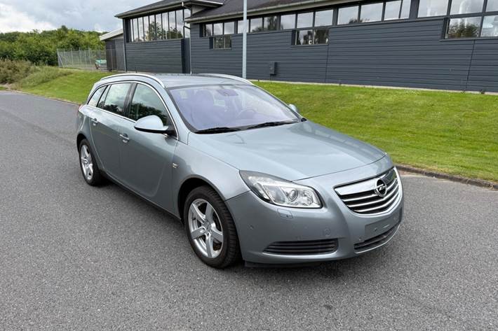 undefined Opel Insignia fra 2010