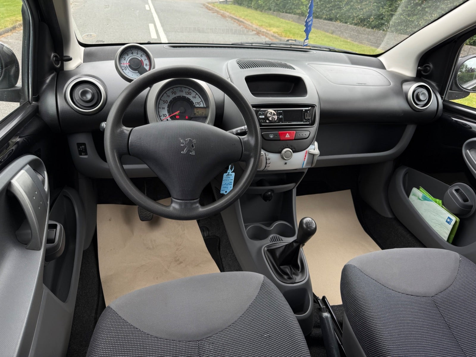undefined Peugeot 107 fra 2009