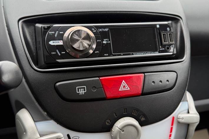 undefined Peugeot 107 fra 2009