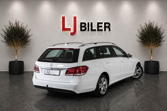 Hvid Mercedes E200 fra 2014